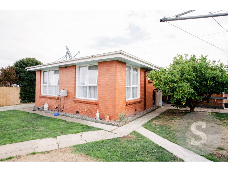 1 Tompsons Lane, Newnham TAS 7248