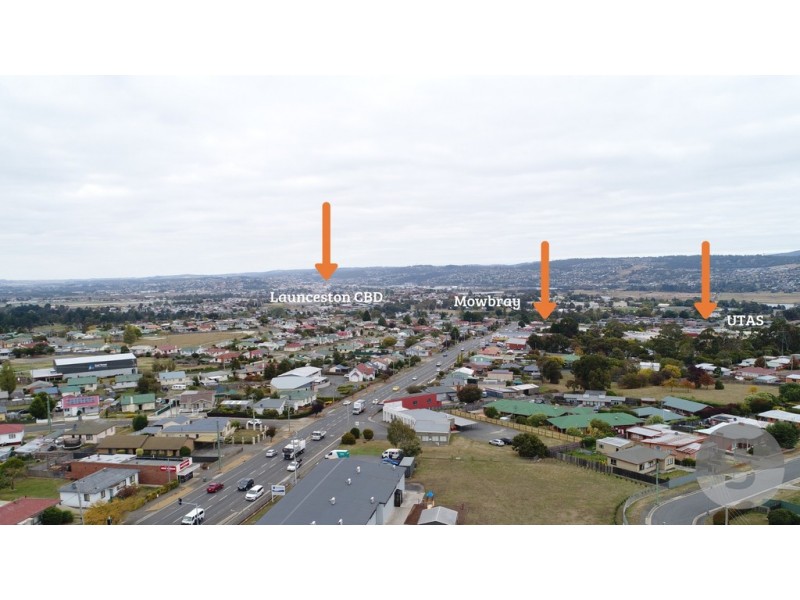 1 Tompsons Lane, Newnham TAS 7248
