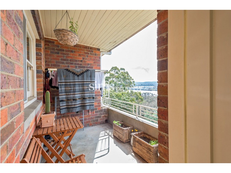 2/30 Trevallyn Road, Trevallyn TAS 7250