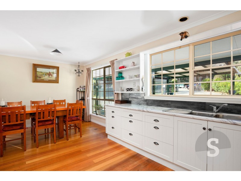 524 Brown Mountain Road, Underwood TAS 7268