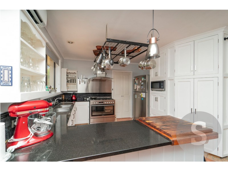 6 Mallard Place, Newnham TAS 7248