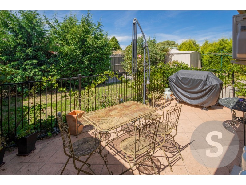 6 Mallard Place, Newnham TAS 7248