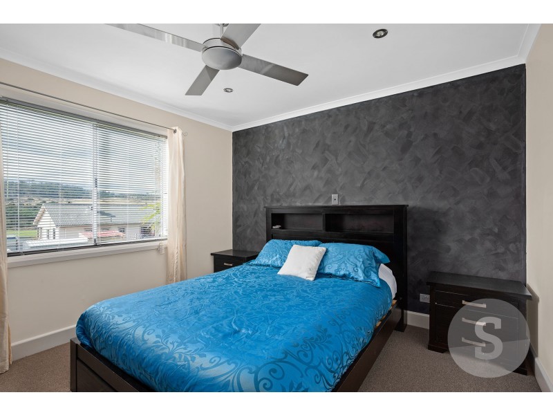 19 Sturt Crescent, Mayfield TAS 7248