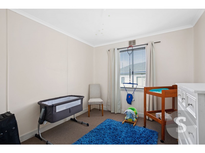 19 Sturt Crescent, Mayfield TAS 7248