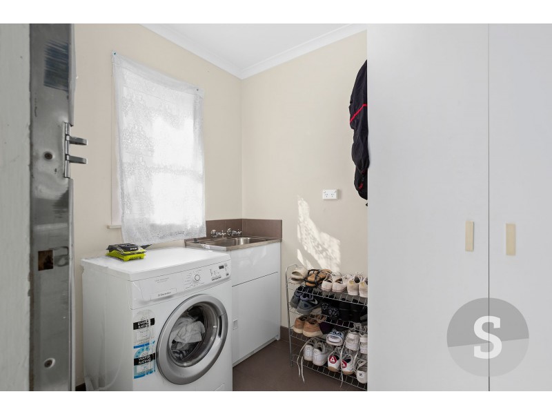 19 Sturt Crescent, Mayfield TAS 7248