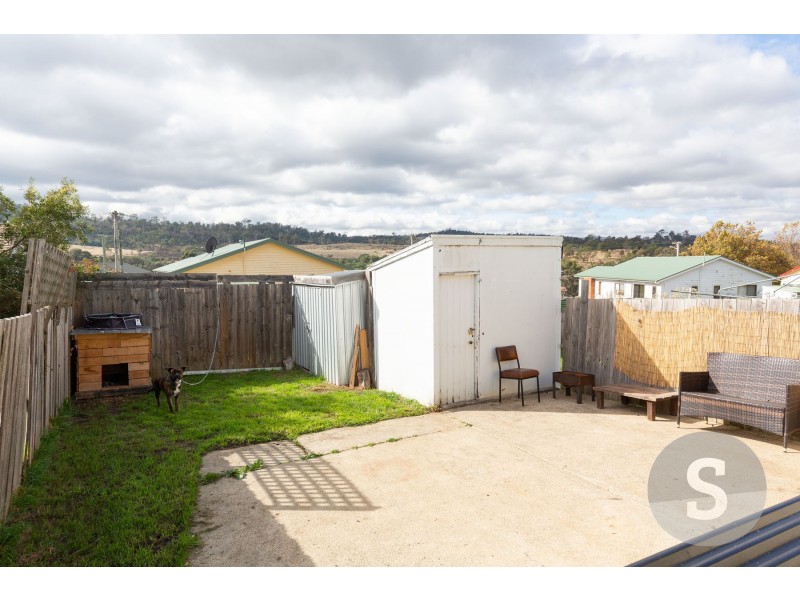 19 Sturt Crescent, Mayfield TAS 7248