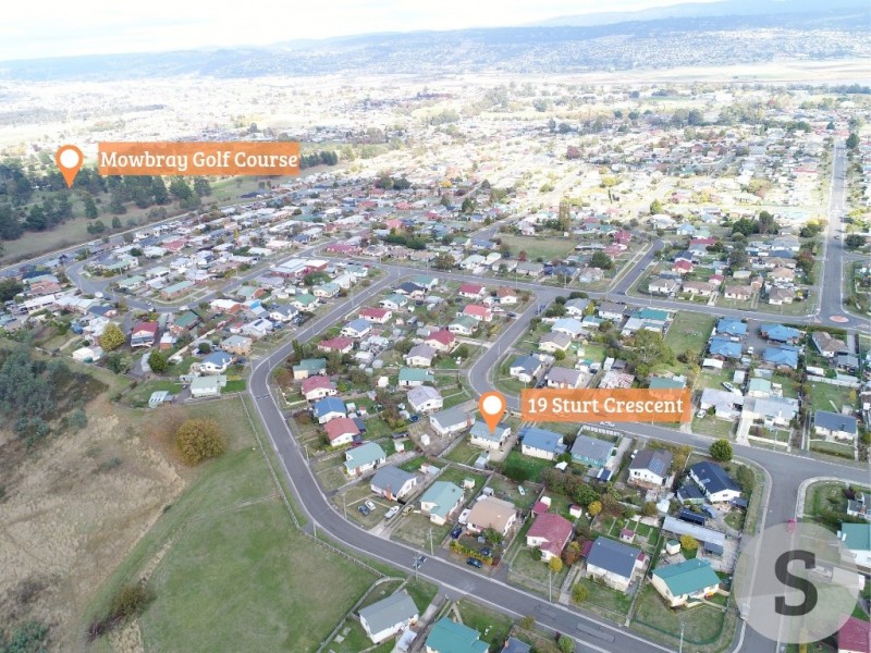 19 Sturt Crescent, Mayfield TAS 7248