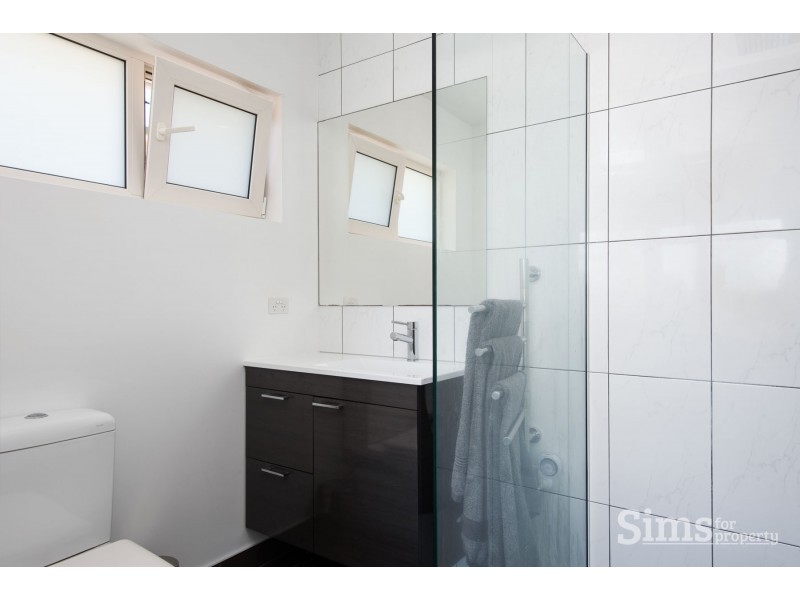 16 Highgate, Youngtown TAS 7249