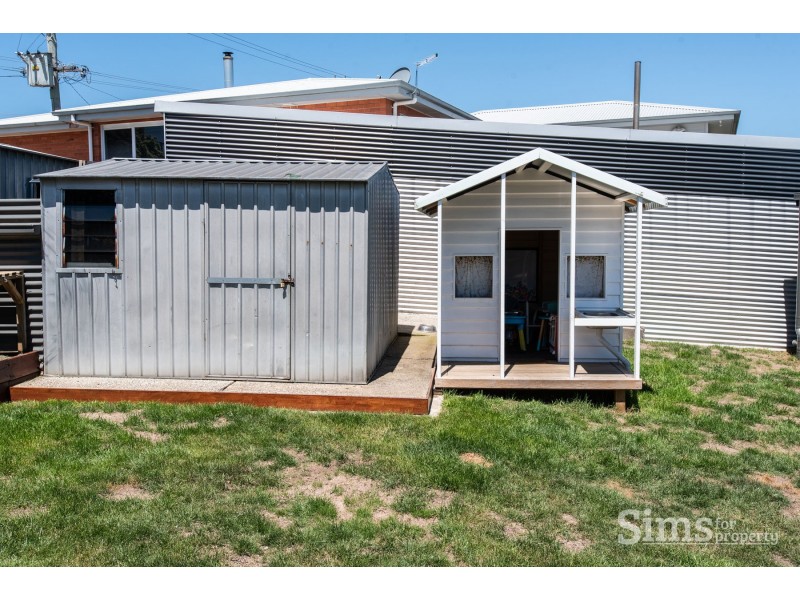 16 Highgate, Youngtown TAS 7249