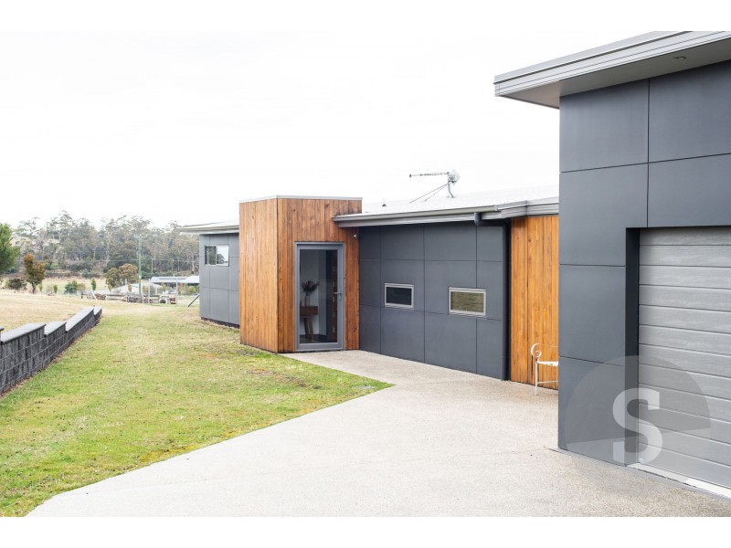 43 White Gum Rise, St Leonards TAS 7250