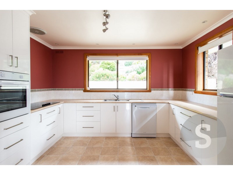 11 Penrith Street, Riverside TAS 7250