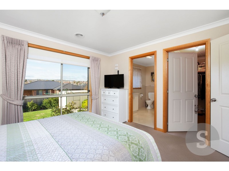 82 Mount Stuart Drive, Newnham TAS 7248
