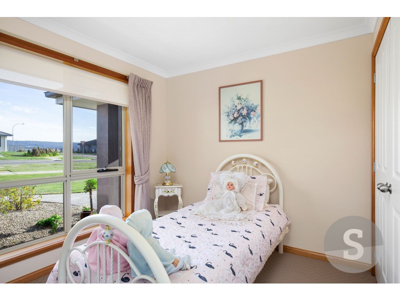 82 Mount Stuart Drive, Newnham TAS 7248