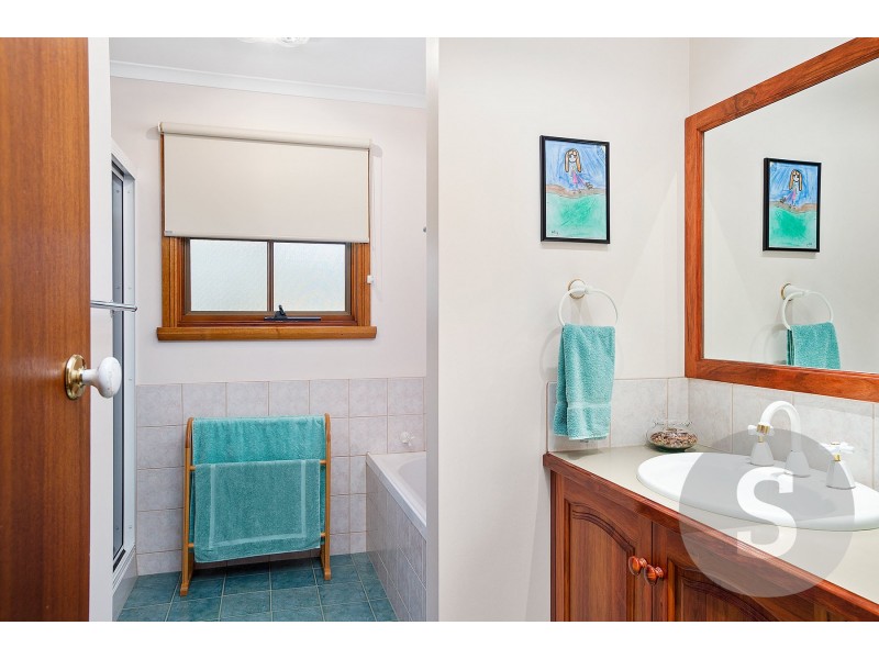 7 Rajee Place, Norwood TAS 7250