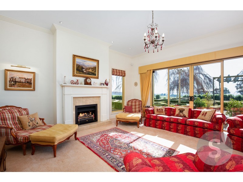 713 Hobart Road, Breadalbane TAS 7258