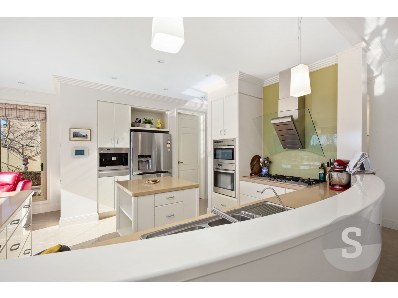 713 Hobart Road, Breadalbane TAS 7258