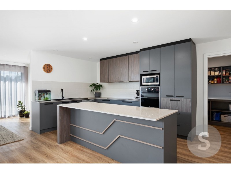 12 Aram Place, Newstead TAS 7250