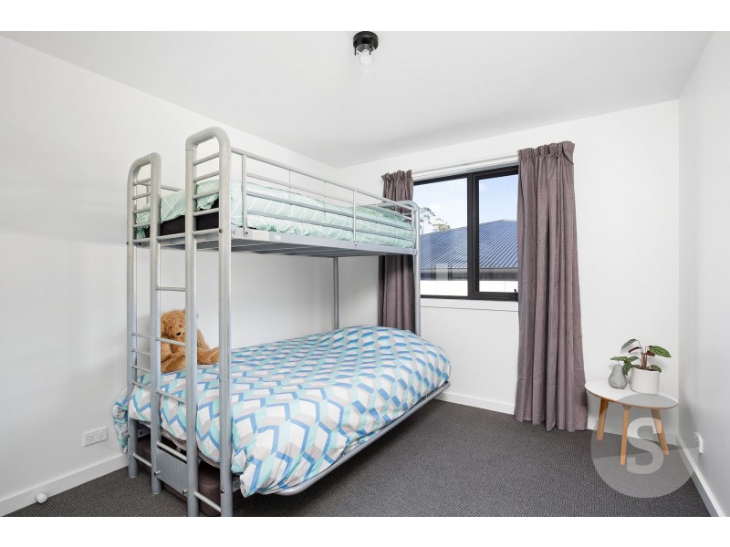 12 Aram Place, Newstead TAS 7250