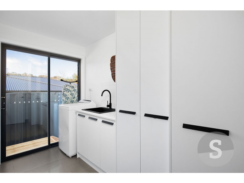 12 Aram Place, Newstead TAS 7250