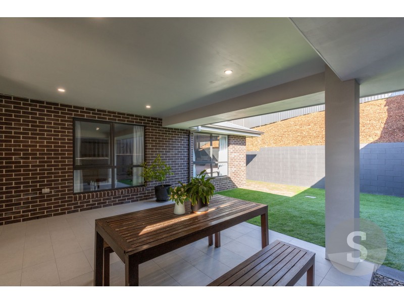 12 Aram Place, Newstead TAS 7250