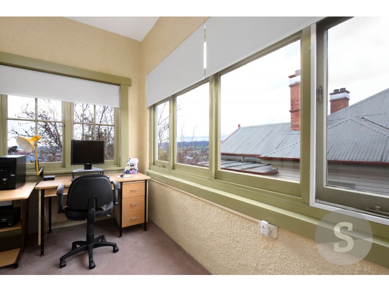 10 Suffolk Street, Newstead TAS 7250