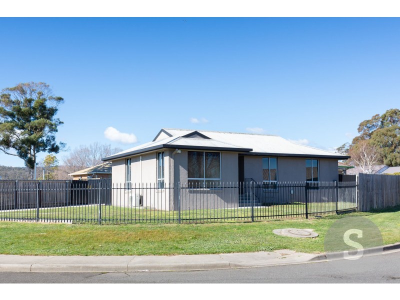 15 Blackwood Drive, Rocherlea TAS 7248