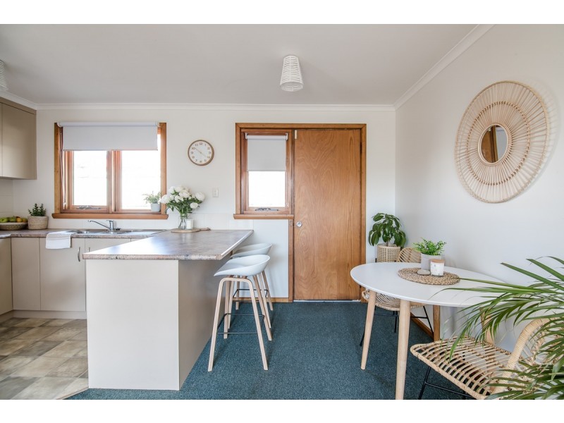 2/122 Quarantine Road, Kings Meadows TAS 7249