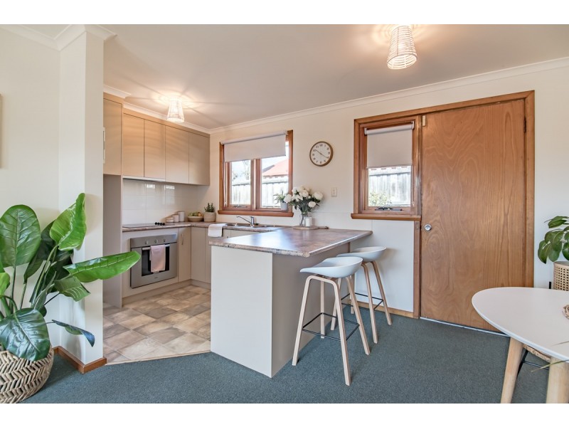2/122 Quarantine Road, Kings Meadows TAS 7249