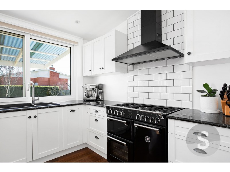 6 Belhaven Crescent, Newstead TAS 7250