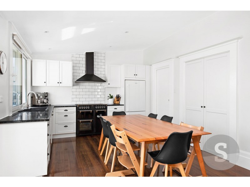 6 Belhaven Crescent, Newstead TAS 7250