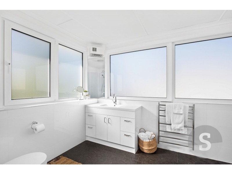 6 Belhaven Crescent, Newstead TAS 7250