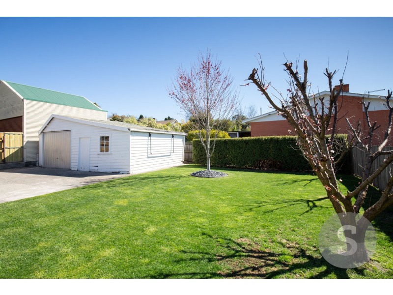 6 Belhaven Crescent, Newstead TAS 7250
