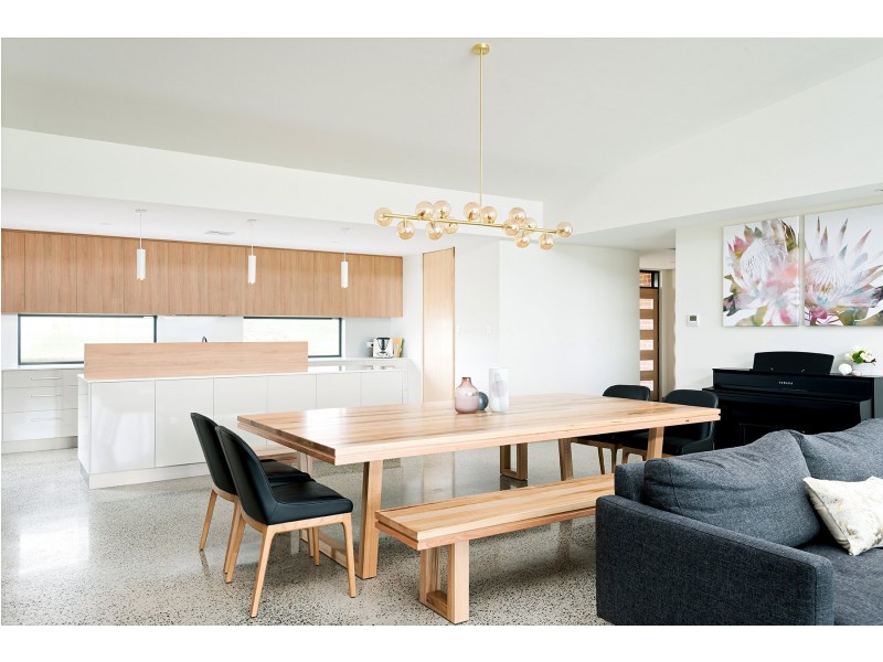 100 Sanwae Drive, Swan Bay TAS 7252