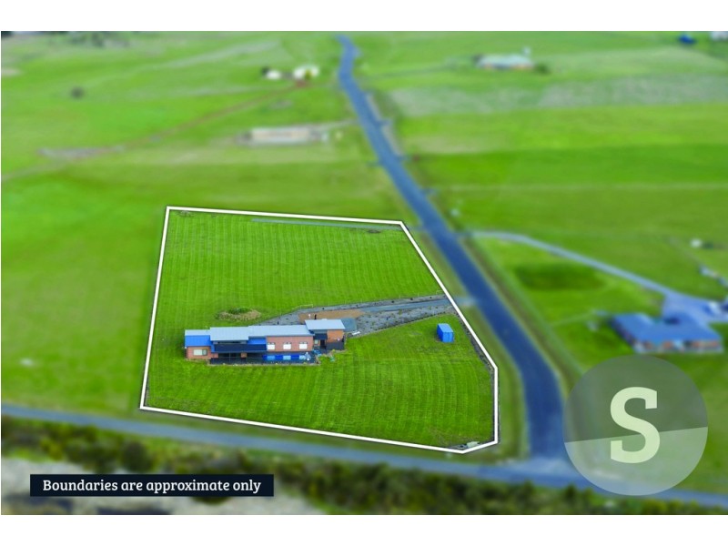 100 Sanwae Drive, Swan Bay TAS 7252