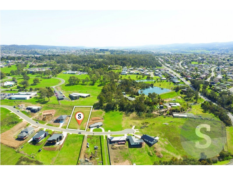 13 Deek Street, Kings Meadows TAS 7249