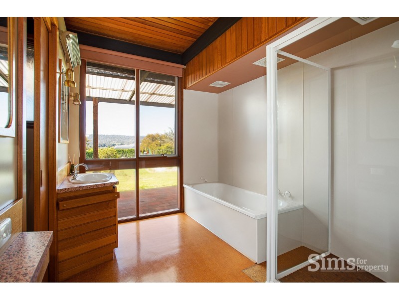 20 Beach Road, Legana TAS 7277