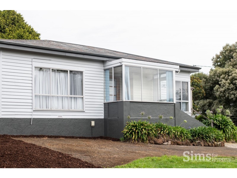 18 Benjamin Street, Trevallyn TAS 7250
