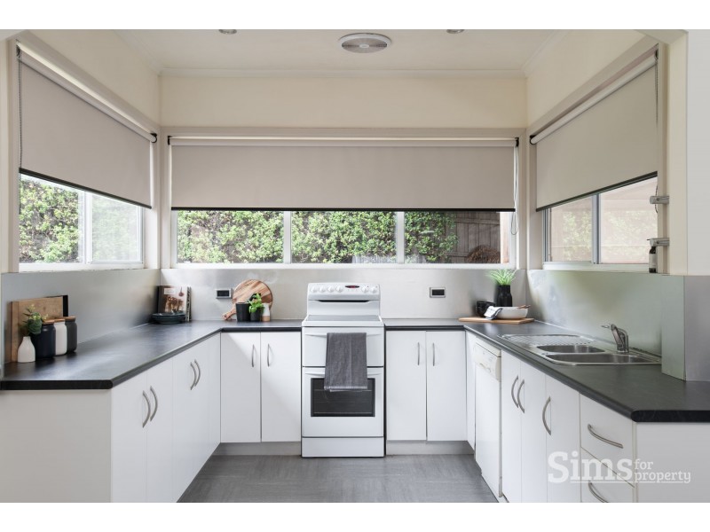 18 Benjamin Street, Trevallyn TAS 7250
