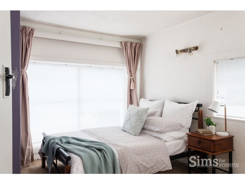 18 Benjamin Street, Trevallyn TAS 7250