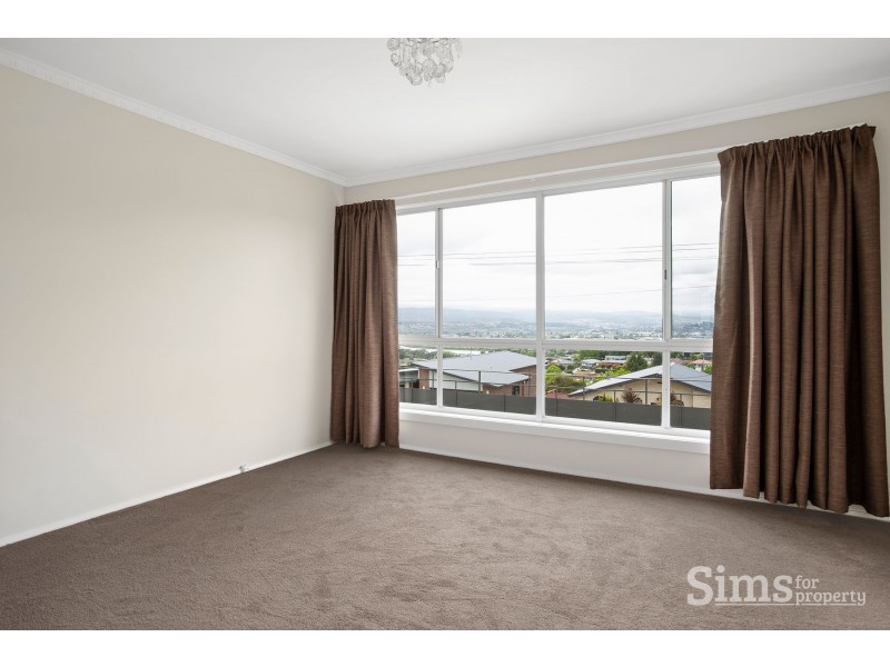 14 Balmoral Avenue, Riverside TAS 7250