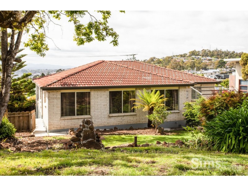 14 Balmoral Avenue, Riverside TAS 7250