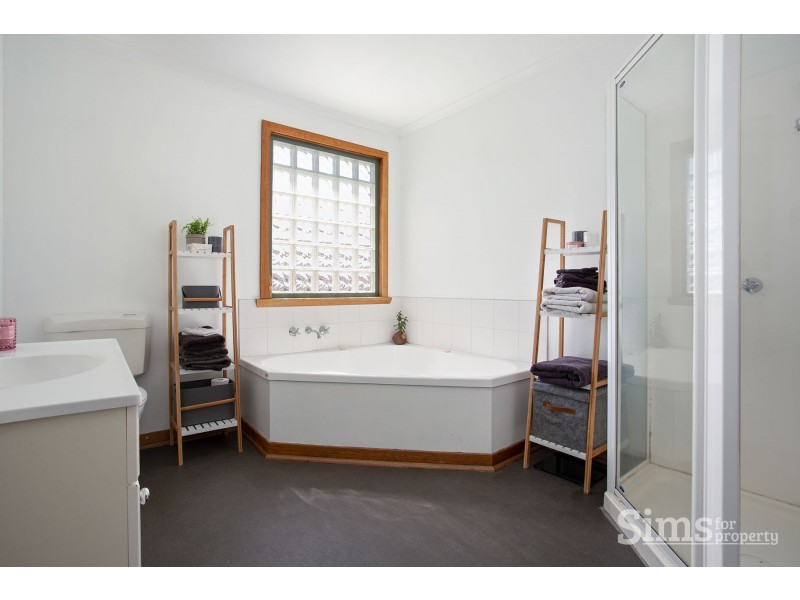 7 Brentwood Street, Newstead TAS 7250
