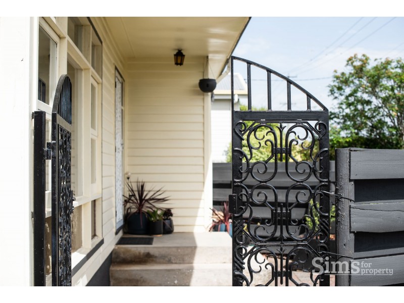 18 Alma Street, Youngtown TAS 7249