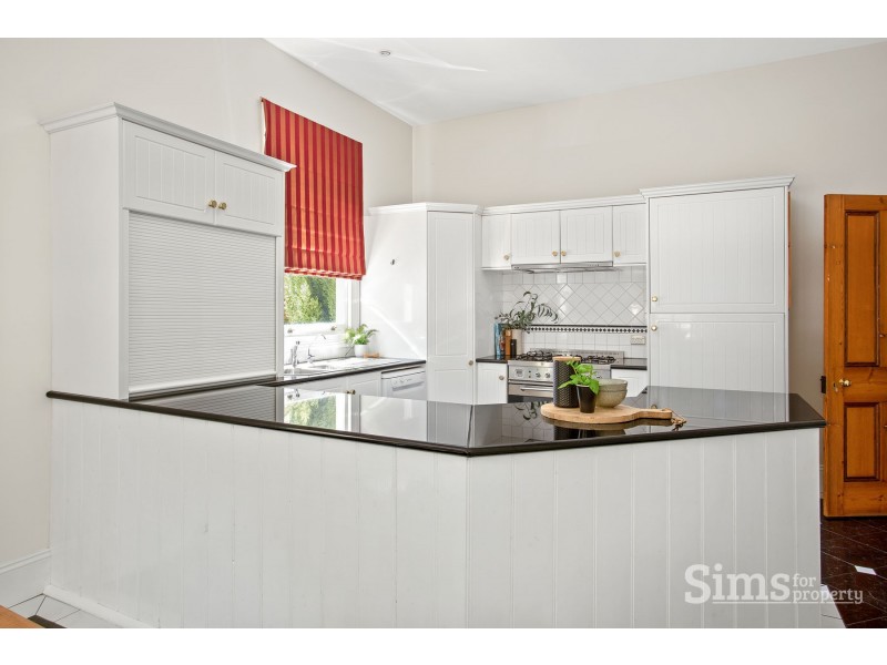 2 Carnarvon Street, Newstead TAS 7250