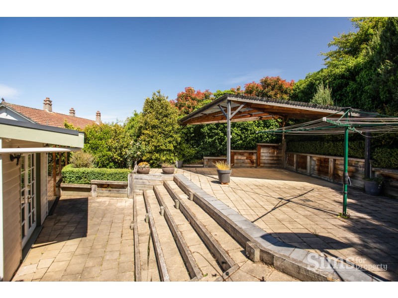 2 Carnarvon Street, Newstead TAS 7250