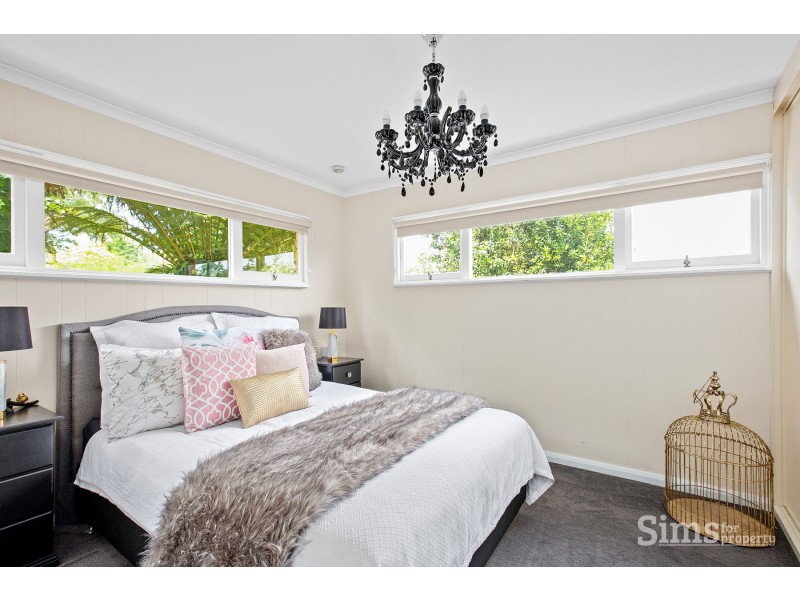 17 Veronica Crescent, Norwood TAS 7250