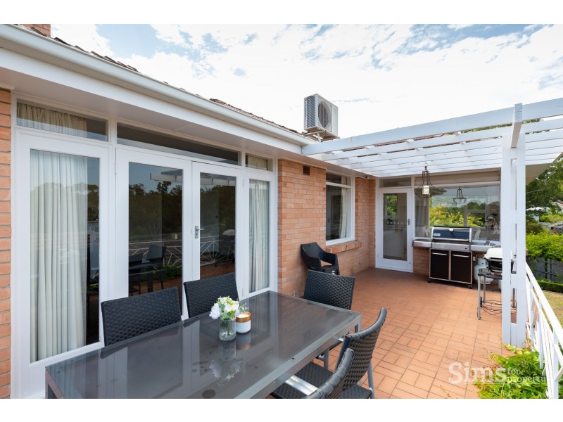 17 Veronica Crescent, Norwood TAS 7250