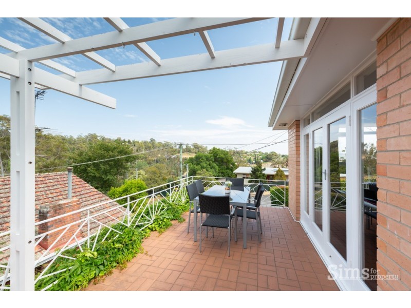 17 Veronica Crescent, Norwood TAS 7250