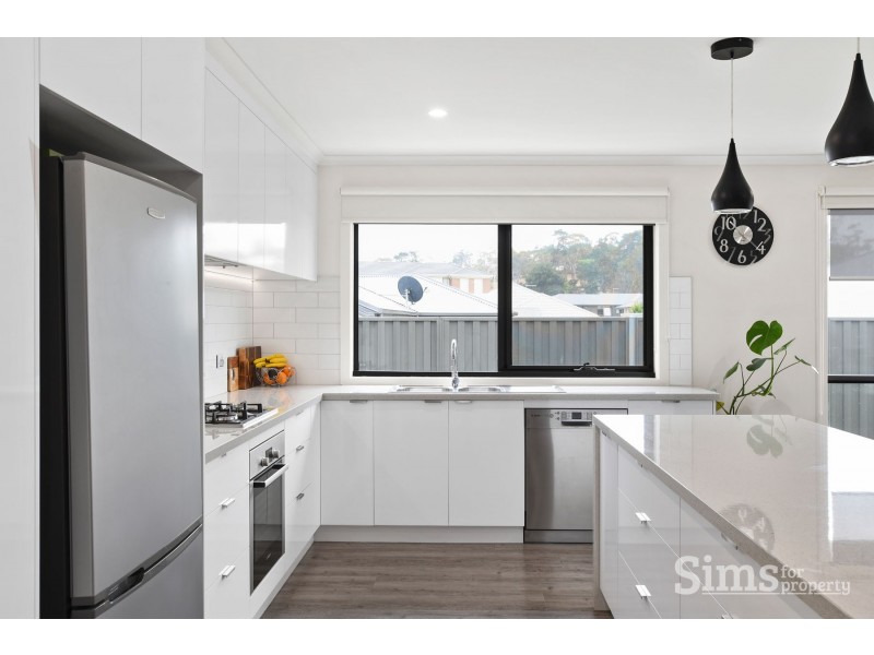 42 Lakeside Drive, Kings Meadows TAS 7249