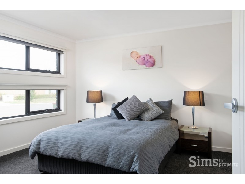 42 Lakeside Drive, Kings Meadows TAS 7249